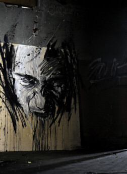 Autoportrait démasqué